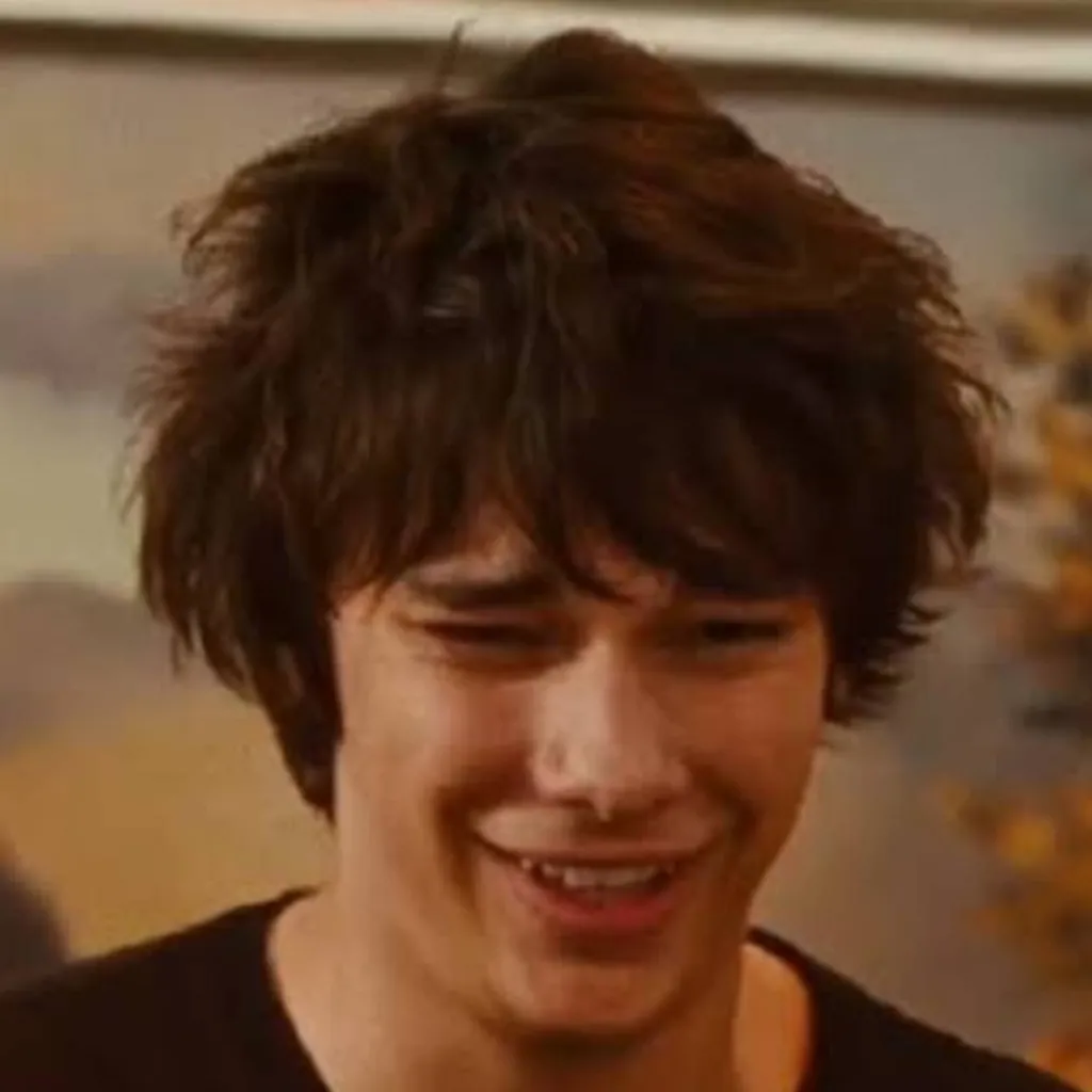 chat with ai character: rodrick heffley 