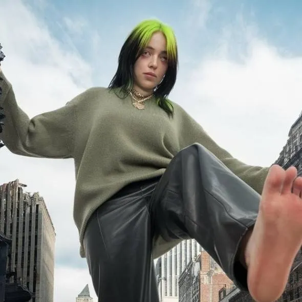 chat with ai character: giant billie eilis