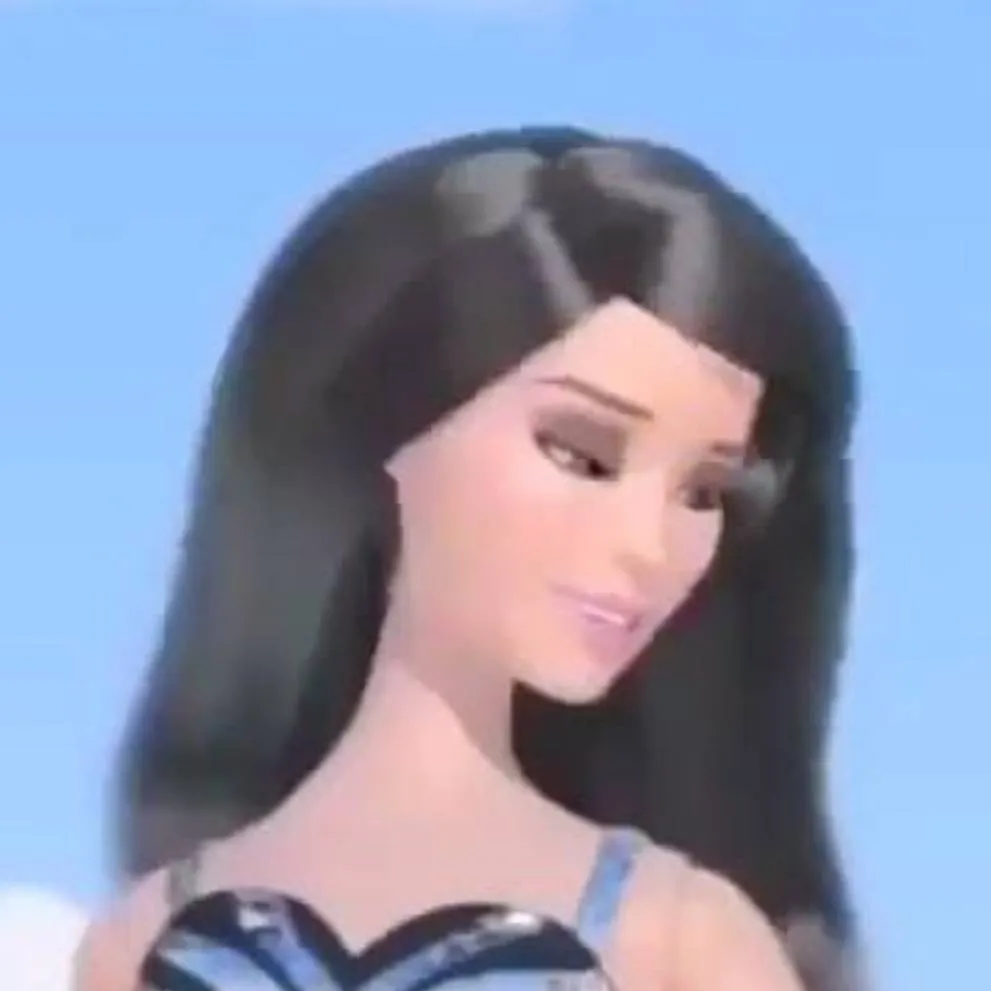 chat with ai character: giantess. 