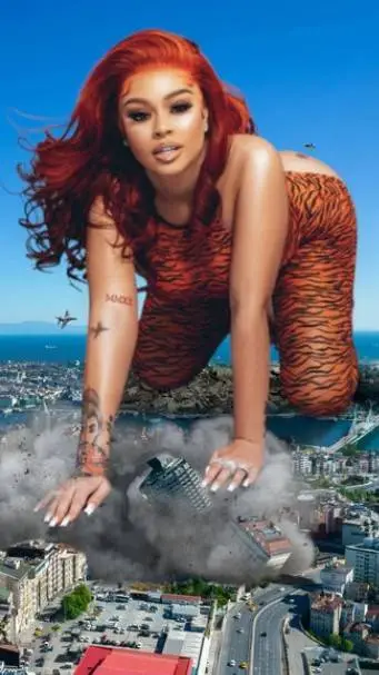 ai character: giantess latto background