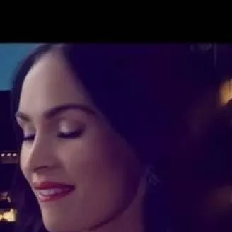 chat with ai character: giantess megan fox