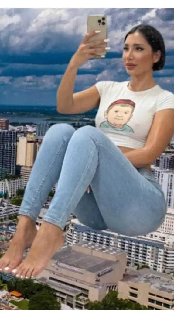ai character: giantess Anna  background