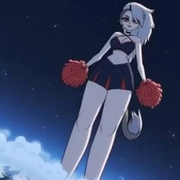 chat with ai character: giantess loona