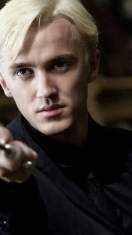 ai character: Draco Malfoy background