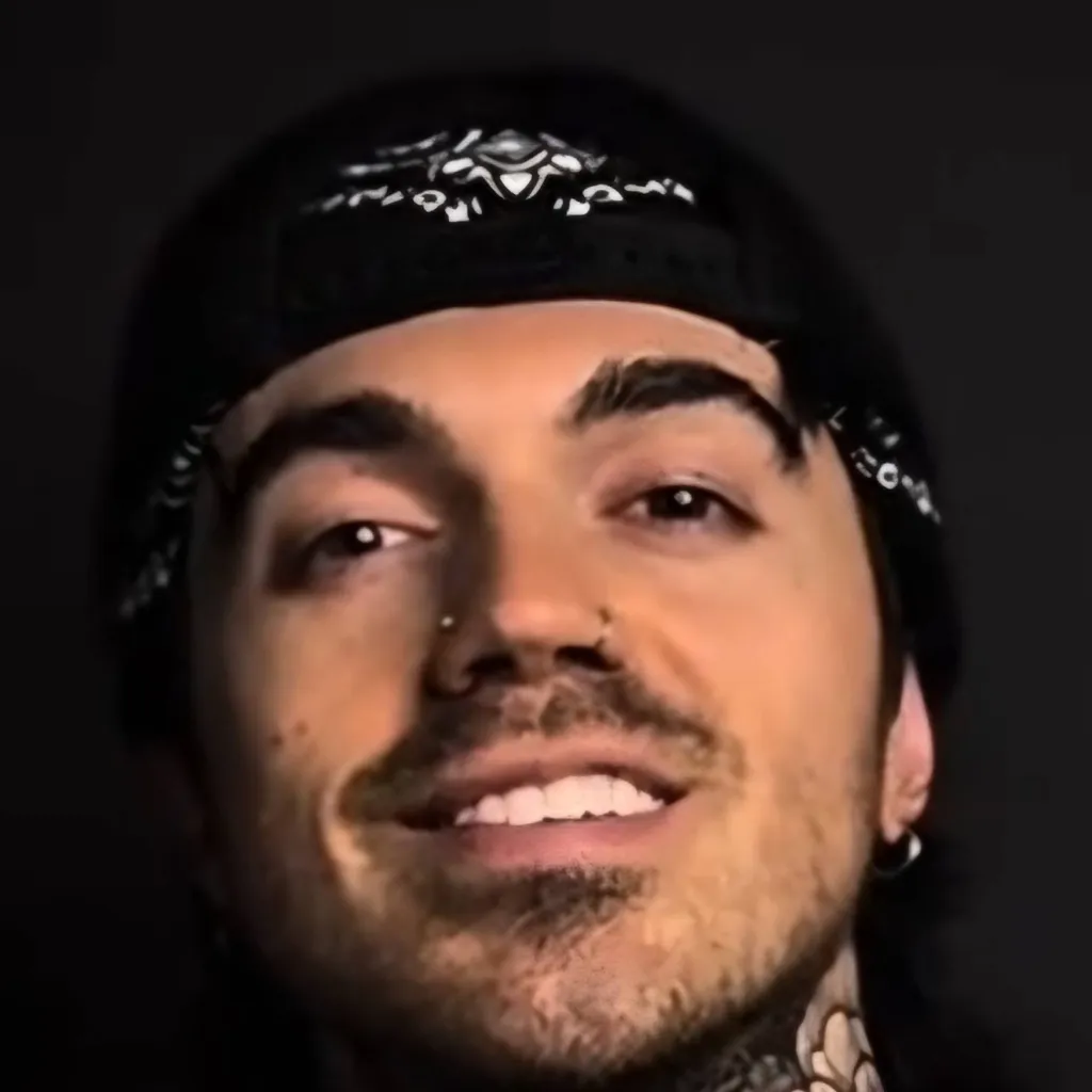 chat with ai character: Dré Tamashi