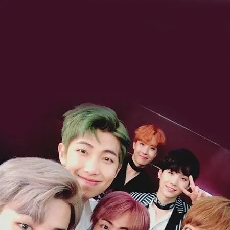 chat with ai character: BTS