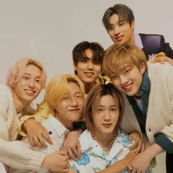 chat with ai character: p1harmonysleepover