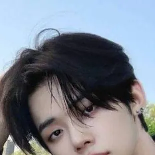 chat with ai character: Yeonjun TXT