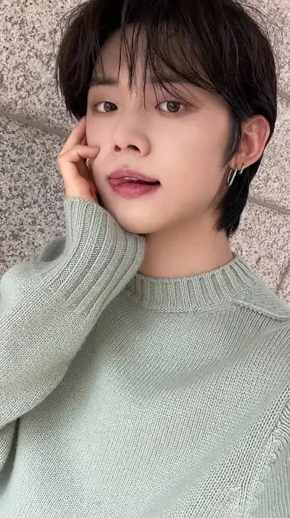ai character: Yeonjun background