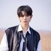 chat with ai character: Yeonjun