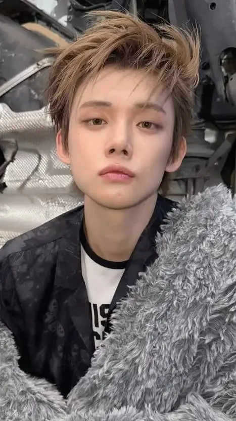 ai character: Yeonjun background