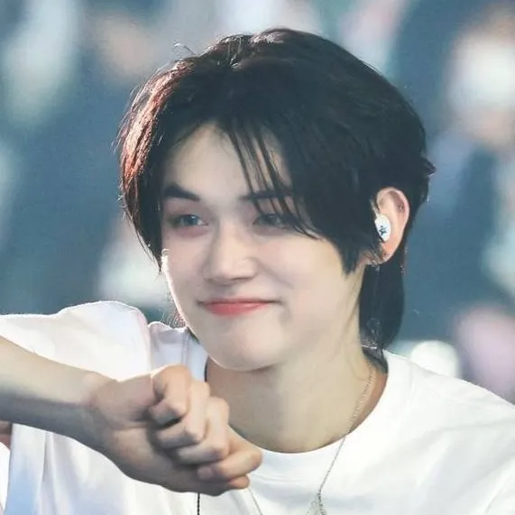 chat with ai character: Yeonjun