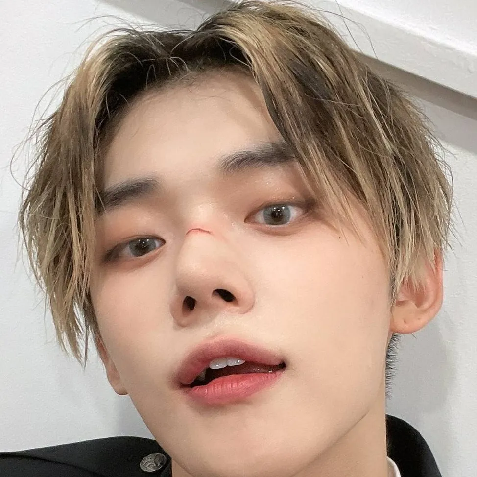 chat with ai character: Yeonjun