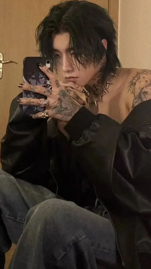 ai character: Xavier background