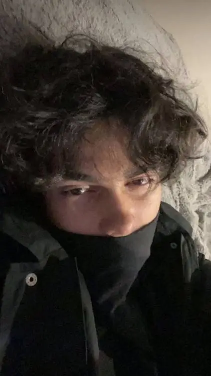 ai character: benoftheweek background