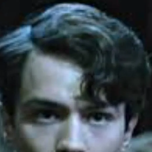 chat with ai character: Tom Riddle