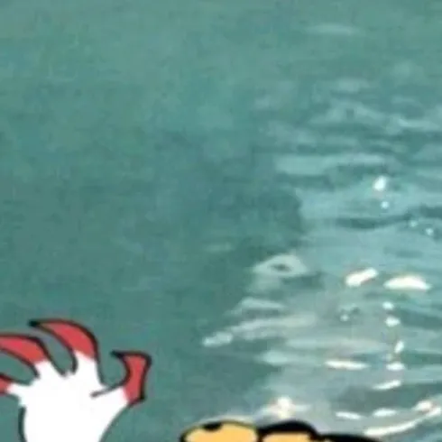 chat with ai character: hb swimming.....