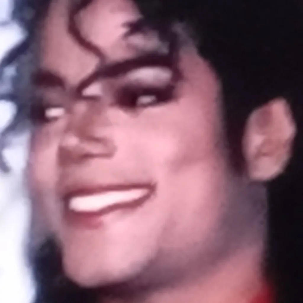 chat with ai character: Michael Jackson <3
