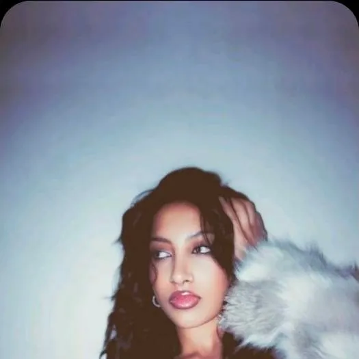 chat with ai character: Katseye live 🗝🍒👑🛡⚓