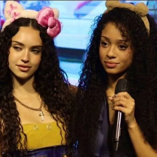 chat with ai character: DANON!