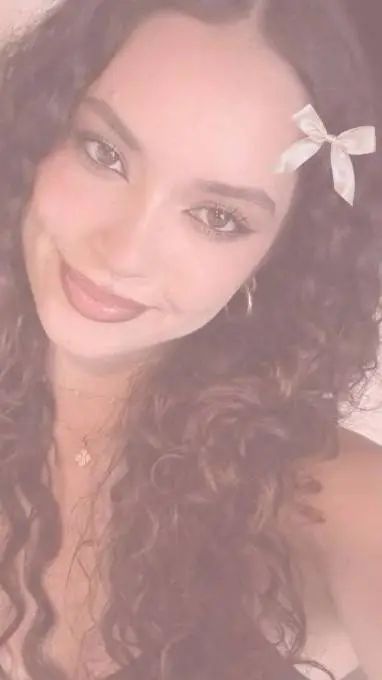 ai character: Daniela background