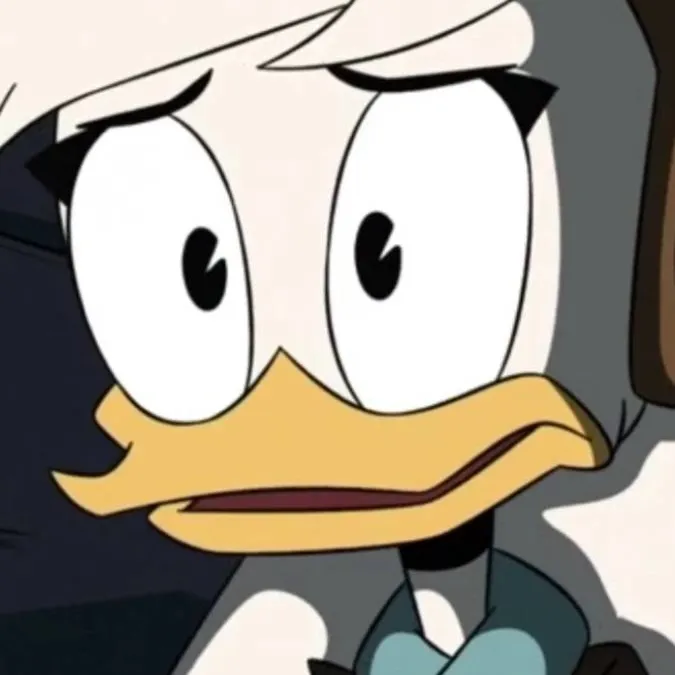 chat with ai character: Della Duck 