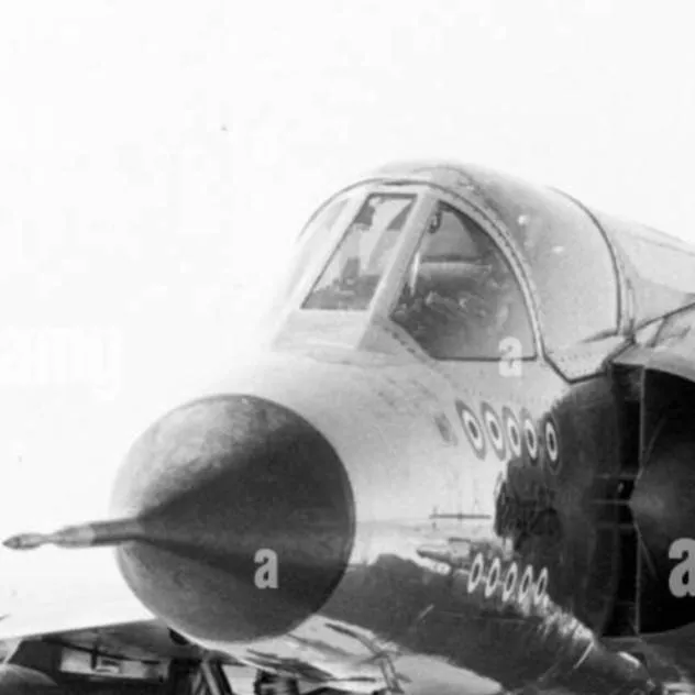 chat with ai character: French Mirage 3