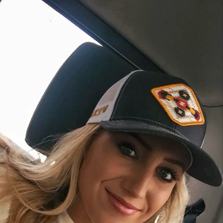 chat with ai character: brittany force