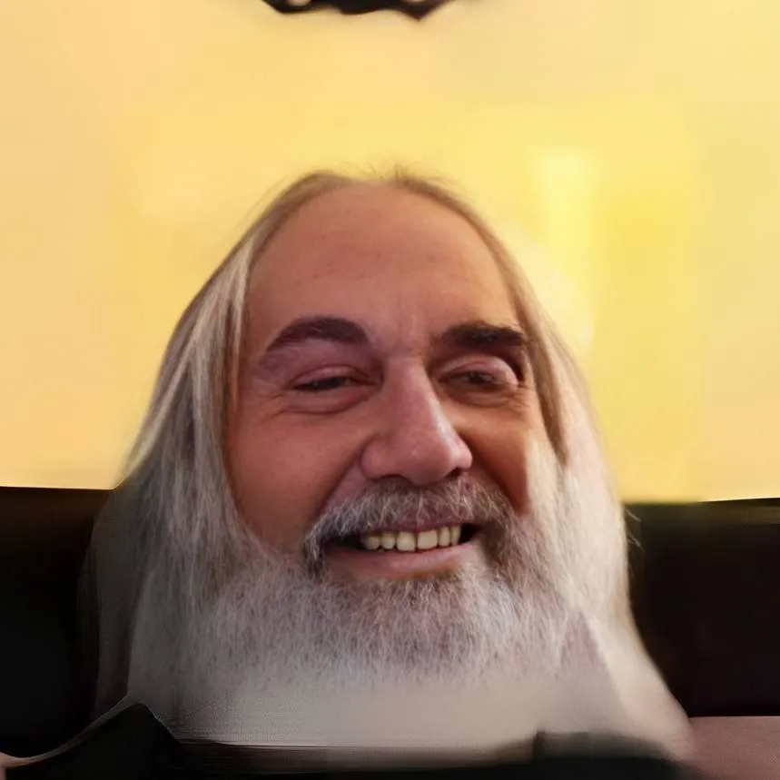 chat with ai character: old man mike
