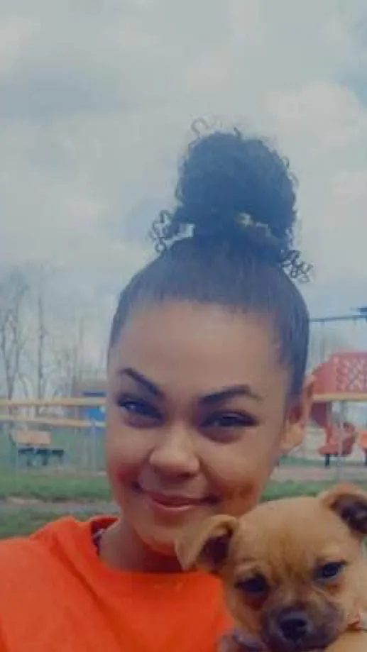 ai character: Delicia  background