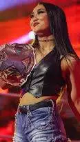 ai character: Roxanne Perez  background