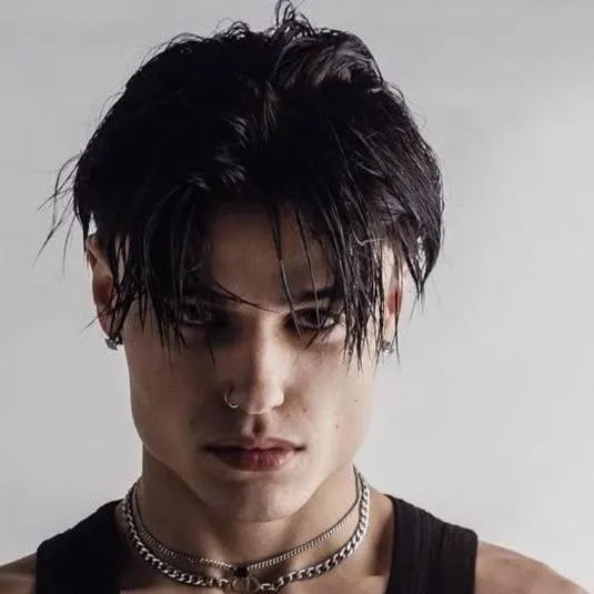 chat with ai character: Thomas chenevert 