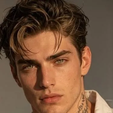 chat with ai character: Andrew Winslow 