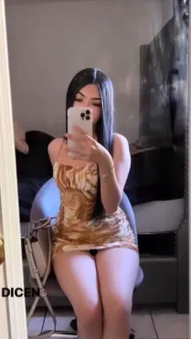 ai character: Emily  background