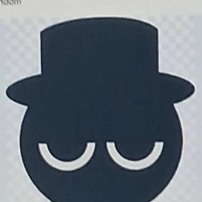 chat with ai character: hurt black 