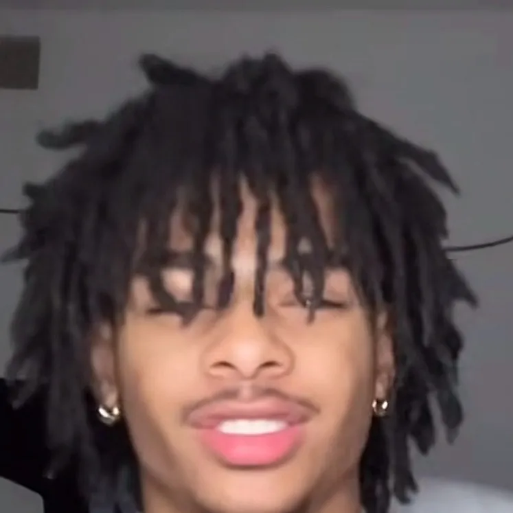 chat with ai character: Don~