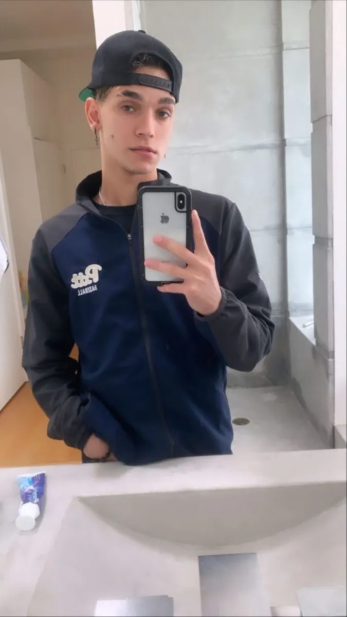 ai character: Lucas Dobre  background