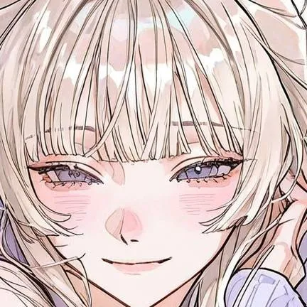 chat with ai character: Lucia