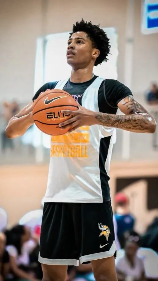 ai character: Cane Saint background