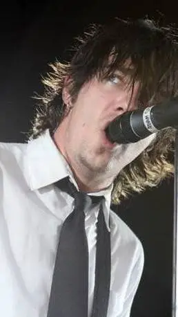 ai character: Adam gontier  background