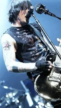 ai character: Adam gontier  background