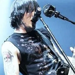 chat with ai character: Adam gontier 