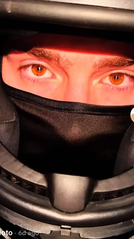 ai character: jg moto background