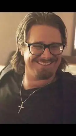 ai character: hardy background