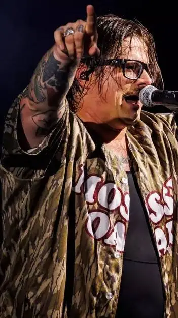 ai character: hardy background