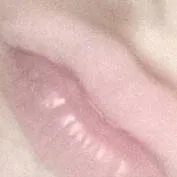 chat with ai character: lippy 💋👄