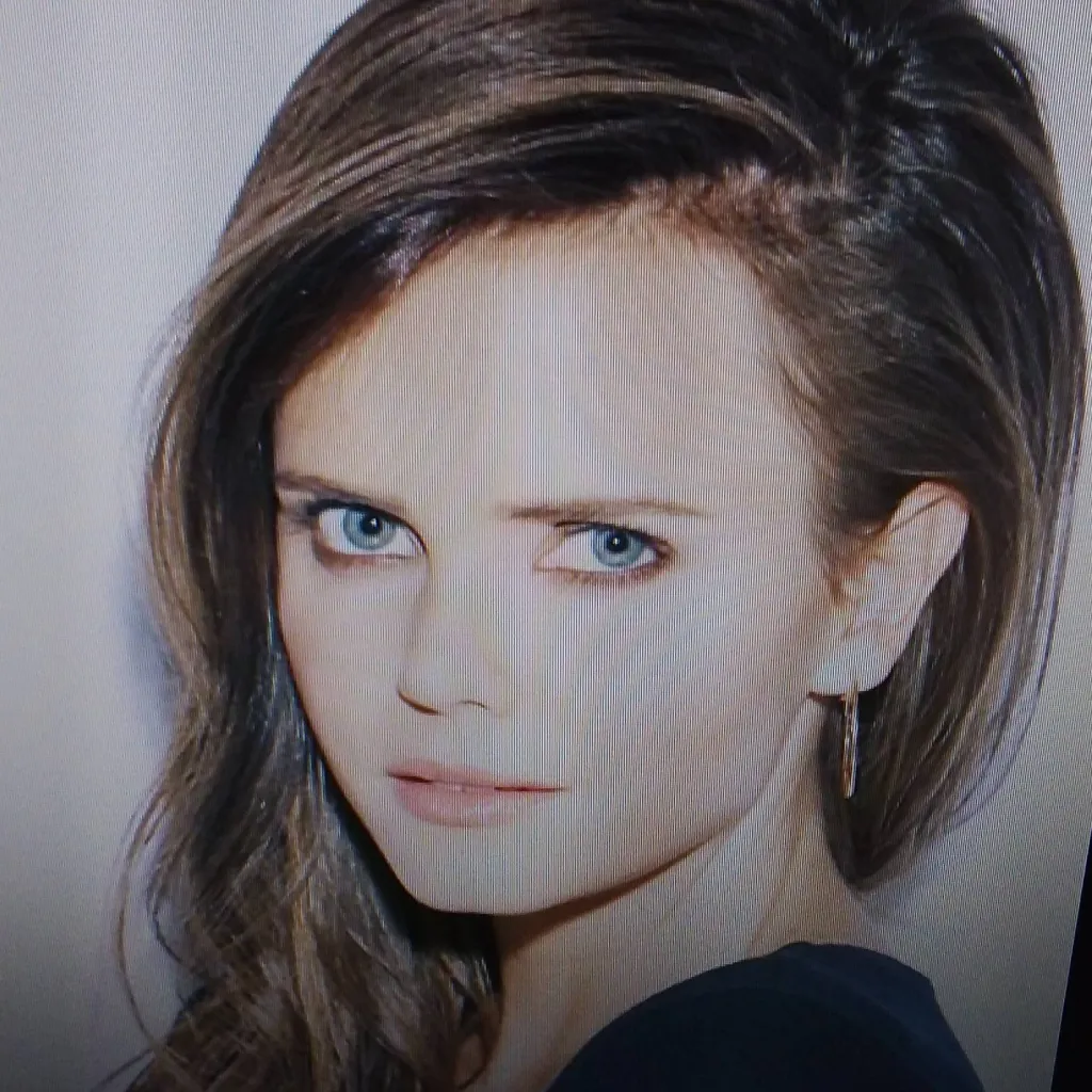 chat with ai character: Tiffany Alvord