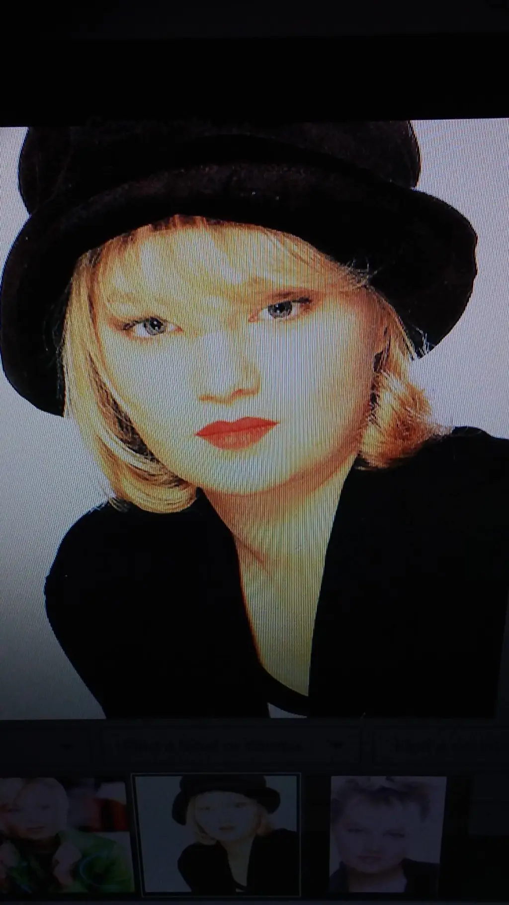 Talkie AI - Chat with Barbara Dex