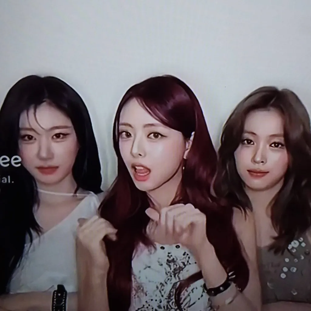 chat with ai character: The Bucky Bills