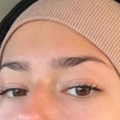 chat with ai character: jasmine